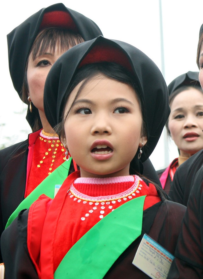 Liền chị “nhí” Nguyễn Thị Yến Nhi, 6 tuổi, đến từ Tân Chi- Tiên Du.