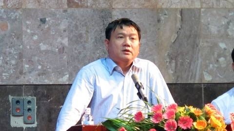 Bộ trưởng Đinh La Thăng: “Không thể để hiện tượng, làm đường cao tốc mà đưa nông dân vào làm.