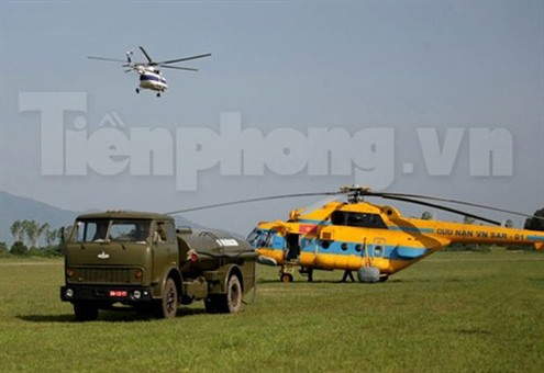 Máy bay trực thăng của Trung đoàn 916 (Quân chủng Phòng không - Không quân)...