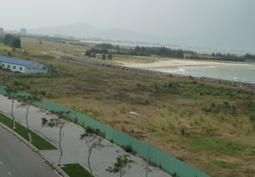 Khu đất thuộc dự án sân golf Đa Phước là một trong những dự án bị TTCP yêu cầu truy thu tiền đất. Ảnh: LÊ PHI