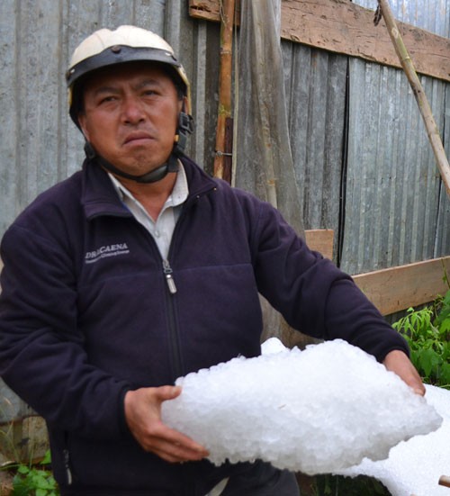 Ông Nguyễn Văn Lợi: "Chưa bao giờ tôi thấy trận mưa đá khủng khiếp thế này"
