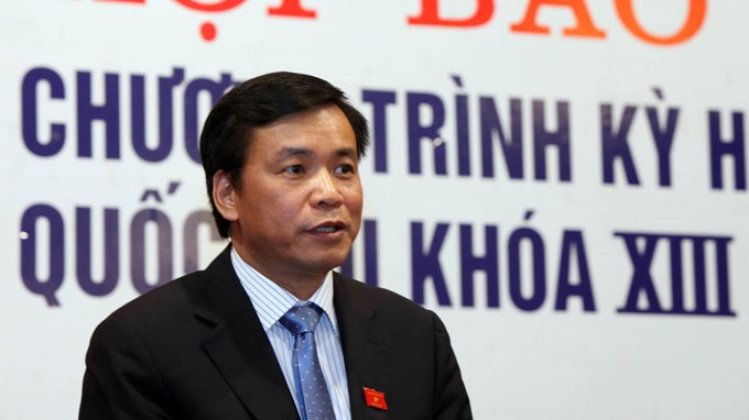 Ông Nguyễn Hạnh Phúc chủ trì cuộc họp báo - Ảnh: Việt Dũng