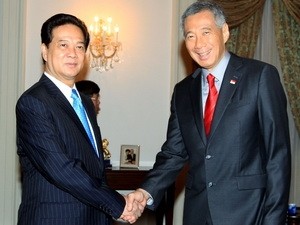 Thủ tướng Nguyễn Tấn Dũng và Thủ tướng Singapore Lý Hiển Long
