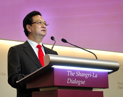 Thủ tướng Nguyễn Tấn Dũng có bài phát biểu quan trọng về chủ đề an ninh khu vực. Ảnh: VGP/Nhật Bắc