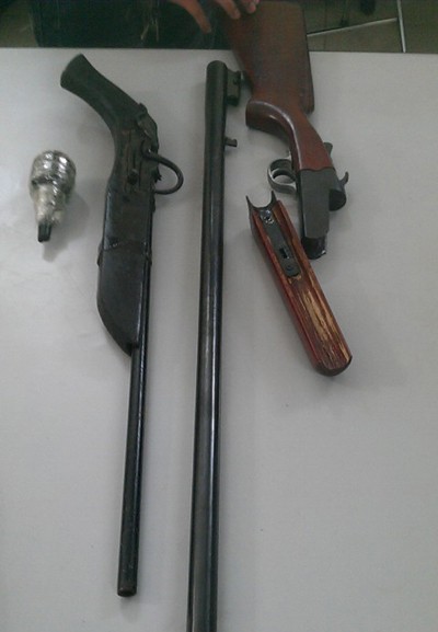 Một số súng thu giữ tại nhà Nhất