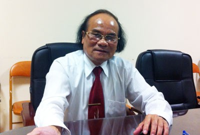 GS, TSKH Đinh Quang Báo, nguyên hiệu trưởng trường ĐH Sư phạm Hà Nội.