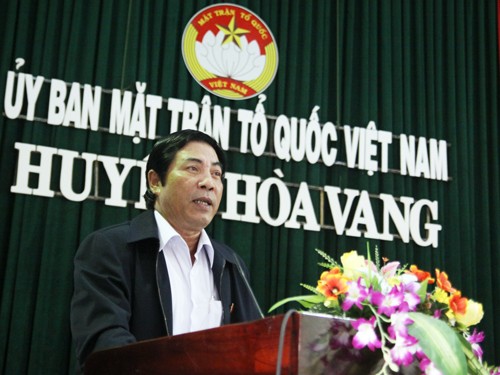 Ông Nguyễn Bá Thanh tại phiên tiếp xúc cử tri H.Hòa Vang sáng 3.12 - Ảnh: Nguyễn Tú