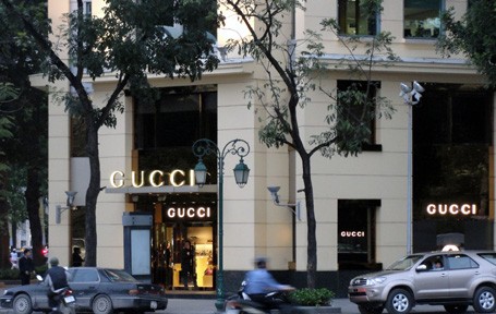 Cửa hàng thời trang Gucci 63 Lý Thái Tổ