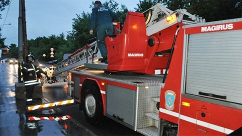 Xe cứu hỏa tại hiện trường vụ cháy. Ảnh: RIA Novosti