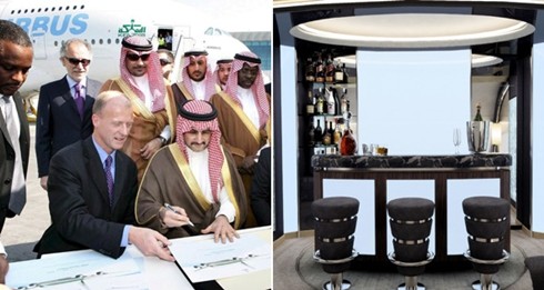 Tỷ phú Alwaleed bin Talal ký hợp đồng với Airbus. Ảnh bên là quán bar mini trong máy bay.