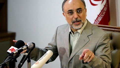 Ngoại trưởng Iran: Phương Tây cần dỡ bỏ lệnh trừng phạt để tỏ thiện chí. Ảnh: Getty.