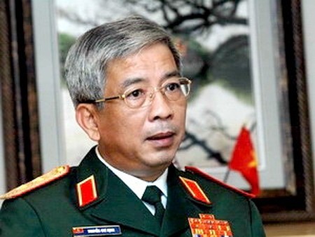 Đoàn Việt Nam do Thứ trưởng Quốc phòng, Thượng tướng Nguyễn Chí Vịnh dẫn đầu.