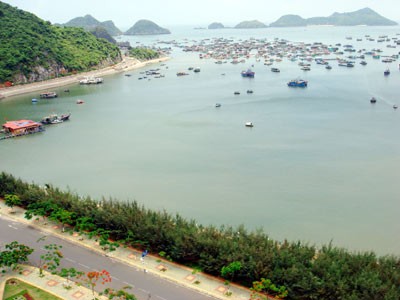 Với tư cách là một quốc gia biển, Việt Nam là một trong số 9 quốc gia đầu tiên tổ chức các sự kiện mừng ngày Đại dương thế giới từ năm 2009. Ảnh: Kiều Minh.