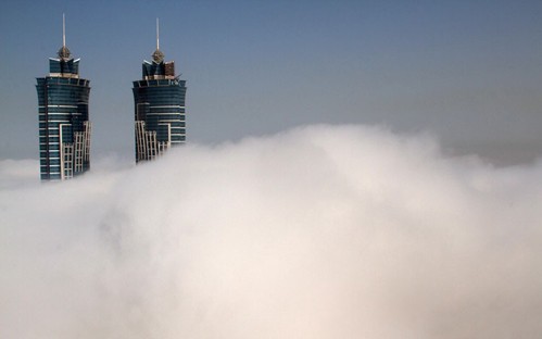 Những tòa nhà cao vượt mây ở Dubai.