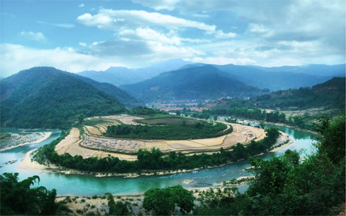Sông Gâm, đoạn qua Bảo Lạc, Cao Bằng.