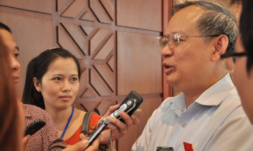 "Quốc hội cũng phải có trách nhiệm xem xét việc này" - ông Đinh Xuân Thảo.