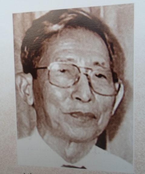 Nhà báo Hoàng Xuân Tùy (1922-2013) (Ảnh chụp từ sách)