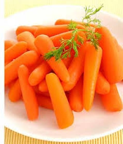 Cà rốt chứa nhiều chất cao hơn ở cà chua.