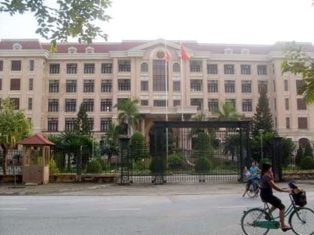 UBND tỉnh Nam Định tiếp tục nói không với bằng tại chức trong thông báo tuyển dụng công chức năm 2013