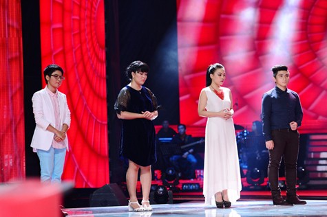 Top 4 của đội HLV Hồng Nhung: Cát Tường, Bảo Ngân, Hà Linh, Thành Nam (từ trái qua phải)