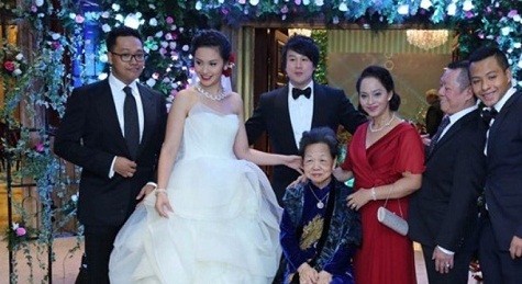 Đám cưới của nhạc sĩ Thanh Bùi và Trương Huệ Vân