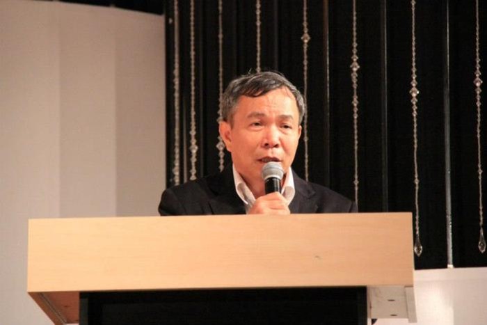 TS Phan Huy Phú, Hiệu trưởng Trường ĐH Thăng Long giải đáp thắc mắc của học sinh THPT