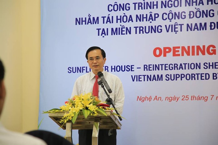 Phó Chủ tịch Ủy ban nhân dân tỉnh Nghệ An - ông Lê Ngọc Hoa phát biểu (Ảnh: trung tâm cung cấp)