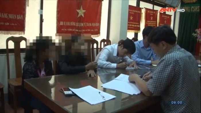 Các nạn nhân tại cơ quan điều tra công an tỉnh Lạng Sơn (Ảnh: ANTV)