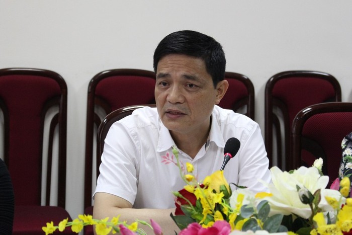 Ông Nguyễn Thanh Phong - Cục trưởng Cục An toàn thực phẩm trong buổi gặp mặt báo chí (Ảnh: Lại Cường)