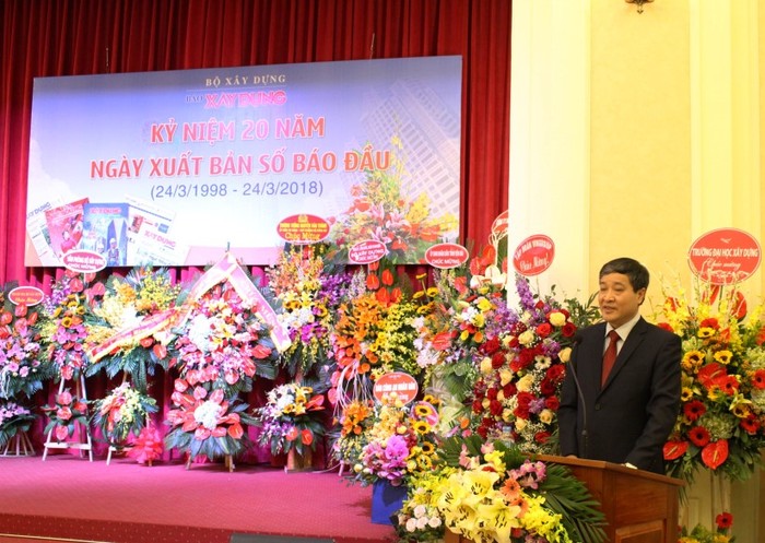 Nhà báo Nguyễn Anh Dũng, Tổng biên tập Báo Xây dựng phát biểu tại buổi lễ.