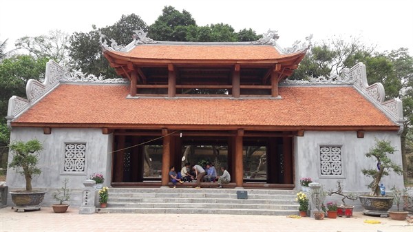 Cổng tam quan mới được xây dựng tại chùa Bổ Đà (huyện Việt Yên, tỉnh Bắc Giang). Ảnh: Báo văn hóa.