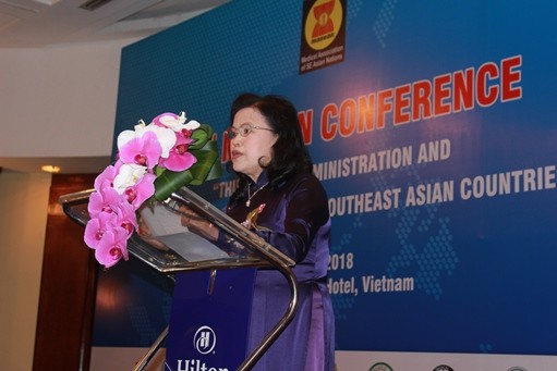 Chủ tịch Tổng hội Y học Việt Nam, Phó giáo sư, Tiến sĩ Nguyễn Thị Xuyên phát biểu tại Hội nghị (Ảnh: Moh.gov.vn)