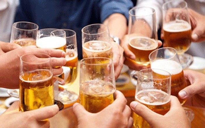 Việt Nam là một trong những quốc gia tiêu thụ bia rượu nhiều nhất thế giới.