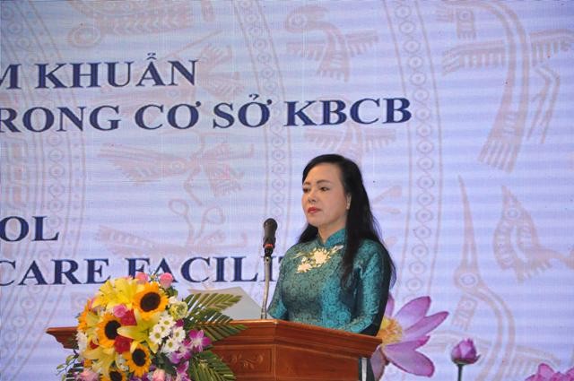 Bộ trưởng Bộ Y tế - bà Nguyễn Thị Kim Tiến phát biểu tại hội nghị. Ảnh: Moh.gov.vn