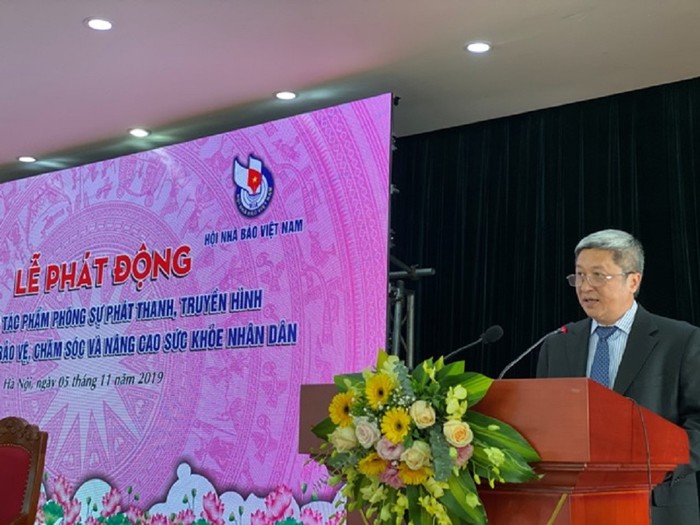 Thứ trưởng Bộ Y tế - Nguyễn Trường Sơn phát biểu khai mạc buổi lễ.