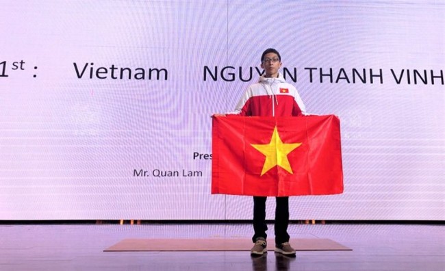 Nguyễn Thành Vinh là học sinh Việt Nam đạt giải vàng cao nhất kỳ thi vô địch các đội tuyển Toán thế giới 2019. Ảnh: NVCC