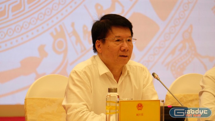 Thứ trưởng Trương Quốc Cường thông tin tại buổi họp báo. Ảnh: LC