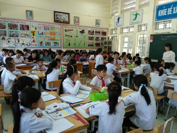 Học sinh trường Tiểu học Thanh Luông, xã Thanh Luông huyện Điện Biên, Điện Biên (Ảnh: Phòng Giáo dục và Đào tạo thành phố Điện Biên)