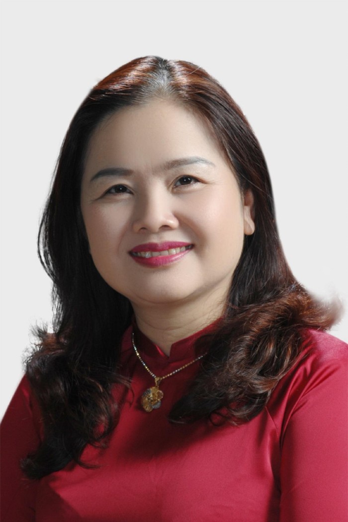 Tiến sĩ Lê Thị Hương, Tỉnh ủy viên, Giám đốc Sở Giáo dục và Đào tạo Quảng Trị