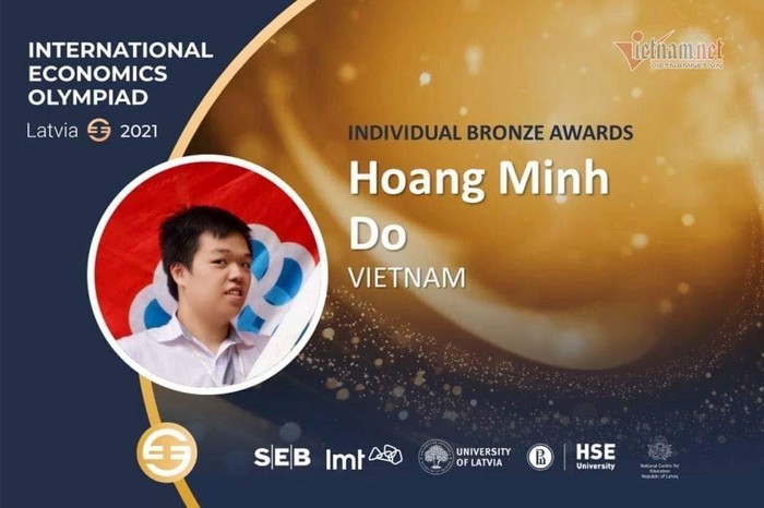 Đỗ Hoàng Minh – 1 trong 2 học sinh dành Huy chương Đồng tại IEO 2021.Ảnh: BCT