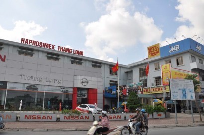 Lô đất tại QL 32, Phú Diễn, Bắc Từ Liêm mà ông Tẩm đã nhận làm thủ tục chuyển đổi mục đích sử dụng với số tiền 12 tỷ đồng?