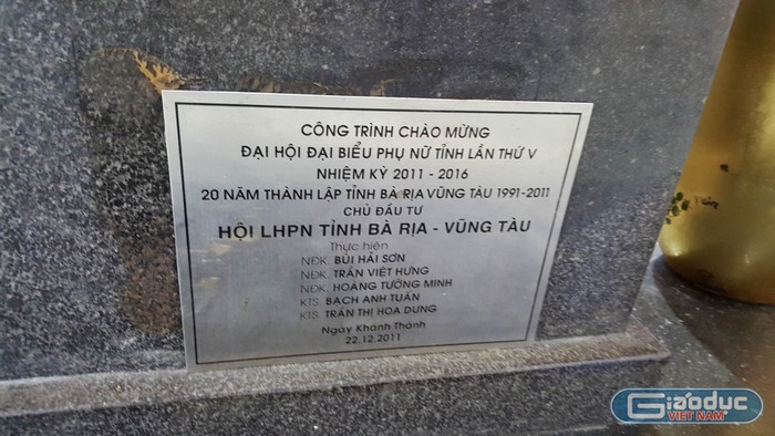 Tượng Liệt sĩ Võ Thị Sáu được Hội Liên hiệp Phụ nữ tỉnh Bà Rịa Vũng Tàu đặt trong đền thờ. Ảnh Hải Ninh