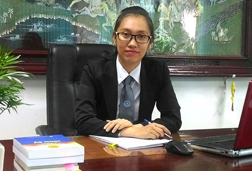 Luật sư Kiều Vũ Thụy Uyên, người bảo vệ quyền lợi cho bà Trần Ngọc Bích.