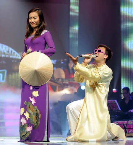 Cặp đôi Trấn Thành- Đoan Trang với tiết mục rap “Lý mười thương” được nhiều người yêu thích.