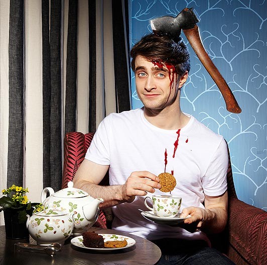 (GDVN) - Daniel Radcliffe, chàng trai quyền lực của series phim Harry Porter cho biết anh sắp thực hiện dự án phim mới và sẽ "nude một chút" trong bộ phim này.