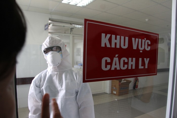 Khu vực cách ly để điều trị bệnh Ebola ở tầng 4, khoa Y học nhiệt đới, BV Đà Nẵng. Ảnh Thùy Linh