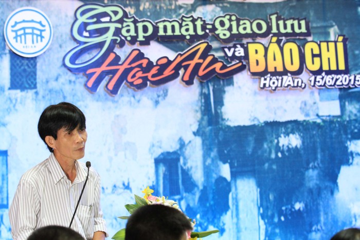 Ông Nguyễn Sự phát biểu tại buổi gặp mặt báo chí vào chiều 15/6. Ảnh Thùy Linh