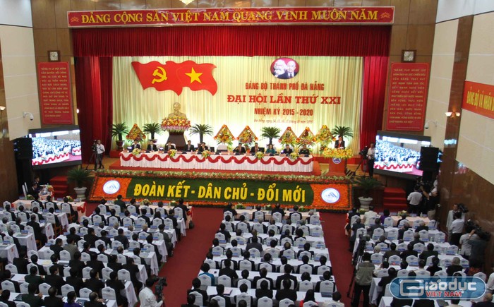 Đại hội Đảng bộ thành phố Đà Nẵng lần thứ XXI bế mạc vào chiều 16/10. Ảnh Thùy Linh