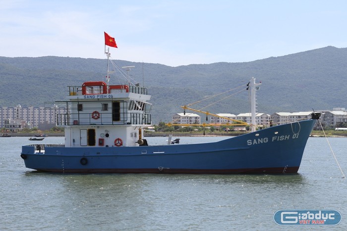 Vào tháng 7/2014, tàu cá vỏ thép Sang Fish 01 có công suất 750CV, làm nghề lưới vây rút tại ngư trường Hoàng Sa, vịnh Bắc Bộ…được hạ thủy trong niềm vui của ngư dân trẻ Lê Văn Sang (34 tuổi, trú phường Thuận Phước, quận Hải Châu, TP Đà Nẵng). Tàu có tổng trị giá khoảng 11 tỷ đồng (trong đó có 7,3 tỷ đồng đóng tàu được vay ưu đãi trả chậm với thời gian 6-7 năm), đóng tại Công ty TNHH MTV Đóng tàu Nha Trang.