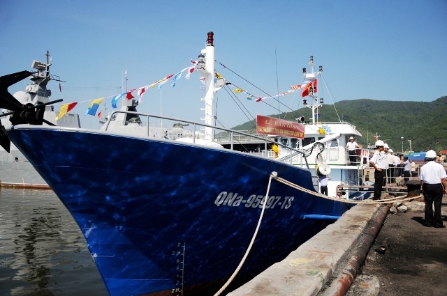 Tàu cá vỏ thép QNa 95997-TS của ngư dân Phan Thu. Ảnh T.L